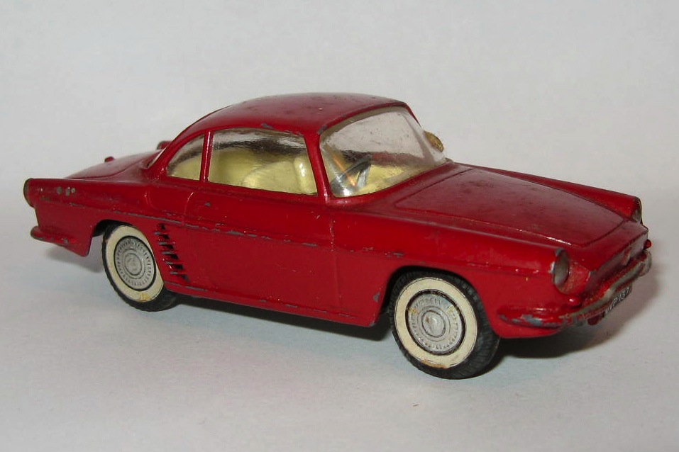 222 RENAULT FLORIDE.jpg